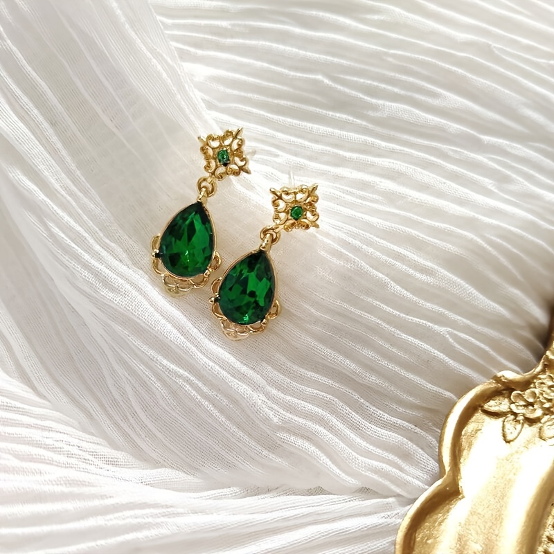 Women's Retro Luxury Drooping Style Zirconia Earrings, Daily Wear